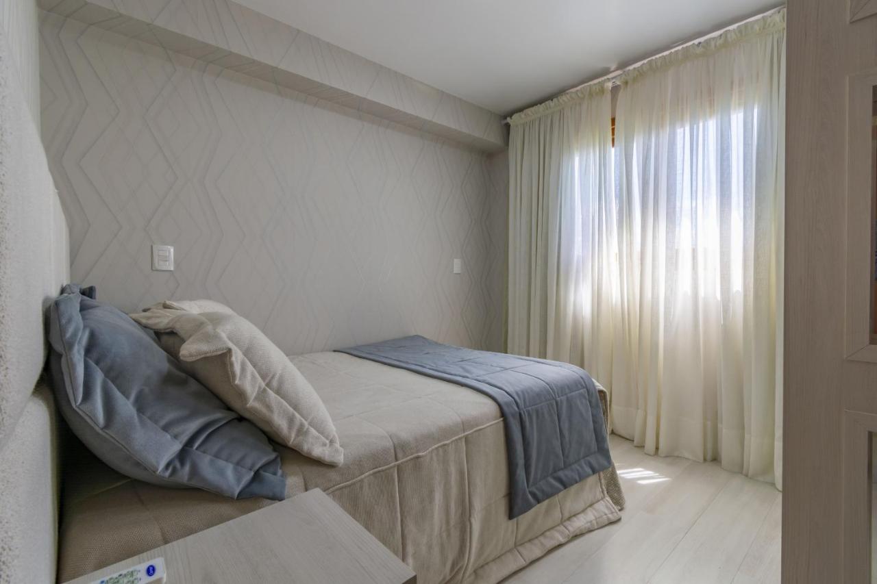 Rosa Edificio Solar Da Encosta Appartement Gramado Buitenkant foto